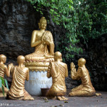 Buddha's line the path up Phou Si
